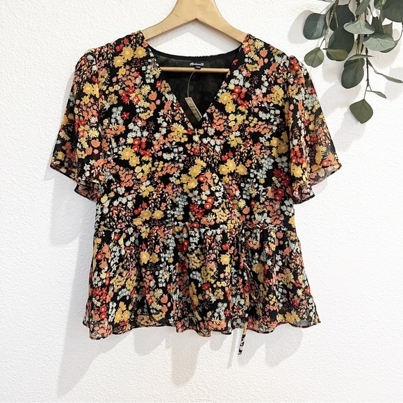 Madewell- Short Sleeve Peplum Wrap Top in Flower Garden- XS - Picture 3 of 7
